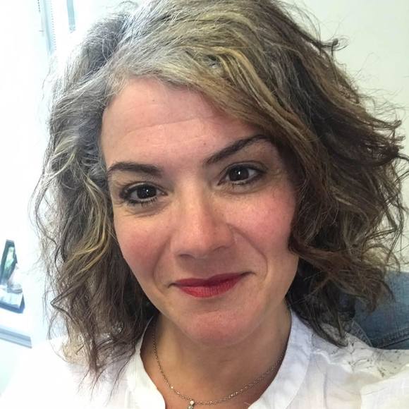 Meet your Posher, Ronda - Picture 1 of 1